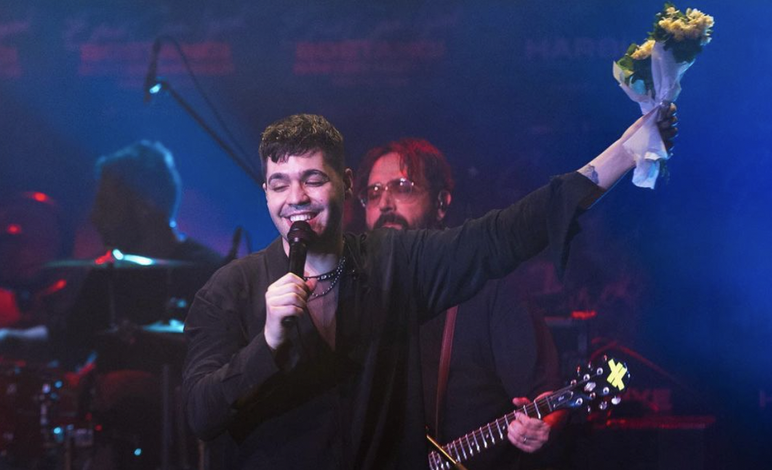 emir can iğrek başak dizer