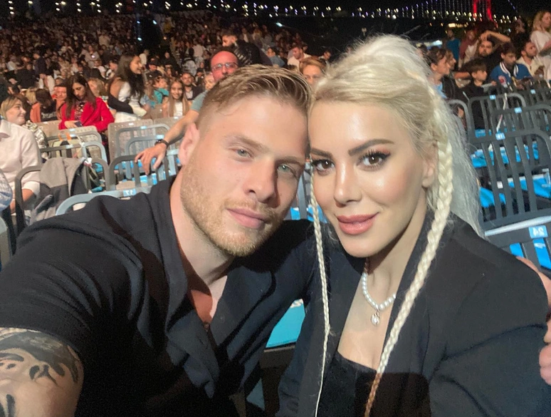 beria yunus emre kopyasi