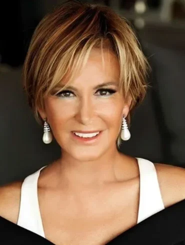 filiz akin