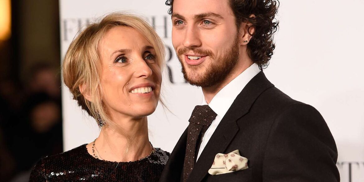 Ünlü Yönetmen Sam Tylor-Johnson, Eşinden "24 Yaş" Büyük Olmasının Hâlâ Konuşulduğunu Söyledi 19 aaron taylor johnson sam taylor johnson 8 eed4711c58494a40bc9a1c67ebee909b