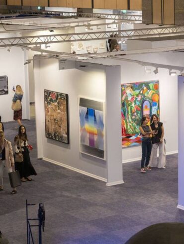 contemporary istanbul bloom