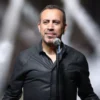 haluk levent kanser tedavisi goren ablasina destek icin saclarini kazitti 1713945516755 1