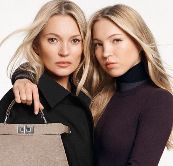 kate moss kizi lila yla kamera karsisina gecti nZk5h