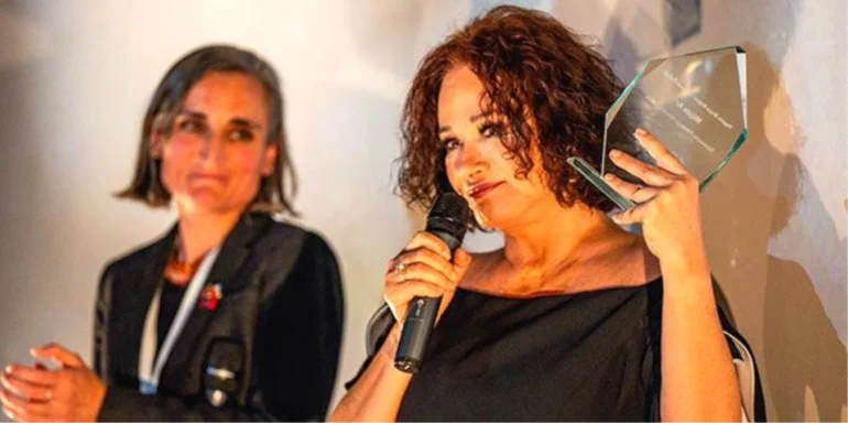 mujde ar 50 sanat