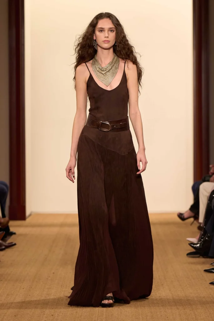 Ralph Lauren Sonbahar/Tatil 2024 Koleksiyonu 30 00029 ralph lauren fall 2024 ready to wear credit brand