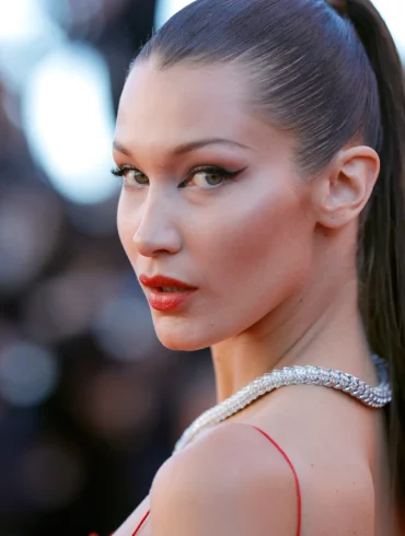 Bella Hadid 3