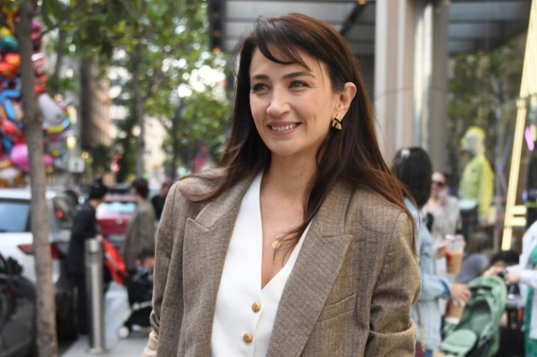 Ceren Benderlioglu kapak