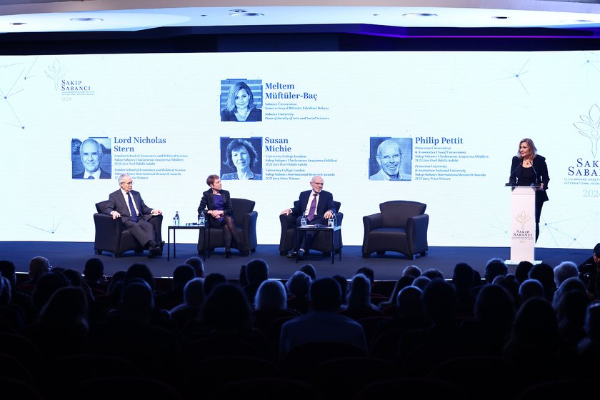 "Sakıp Sabancı’nın Vizyonu: Küreselleşen Dünyamızda Geleceğe Yol Alırken Trendler, Riskler ve Fırsatlar" paneli