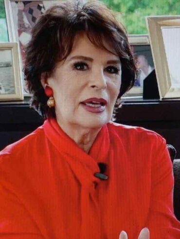hulya kocyigit