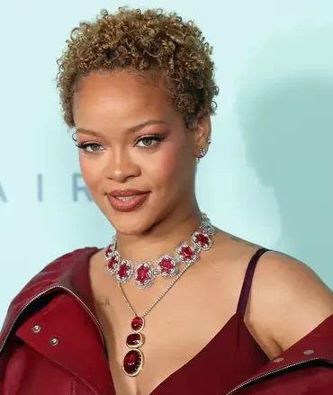 Rihanna r9