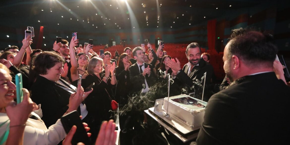 kerem alisik kutlama