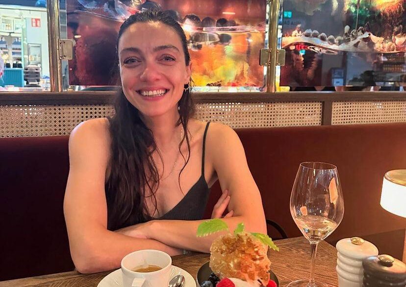 Merve Dizdar’a Eşinden Doğum Günü Kutlaması! 20 merve dizdar