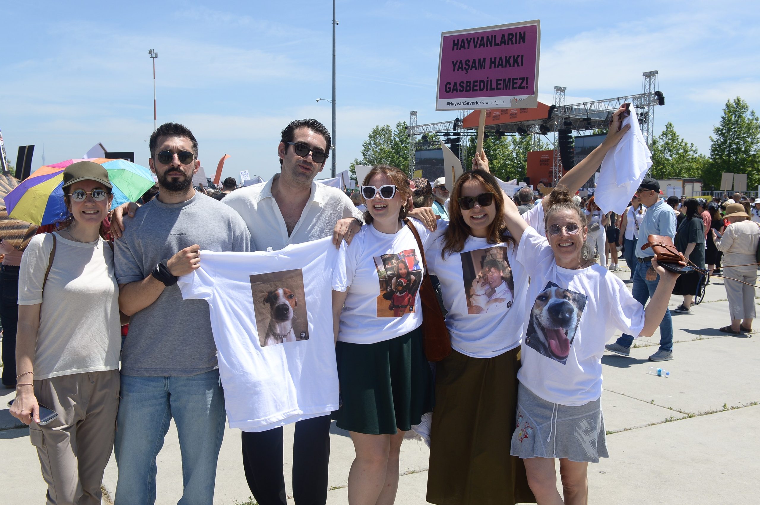 oyuncular sokak hayvanları eylemi