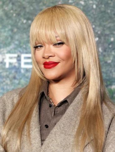 rihanna hair