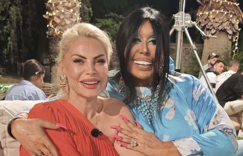 Seray Sever’den Bülent Ersoy’a “Mutlu Yıllar Diva’m” 29 seray sever bulent ersoy kapak