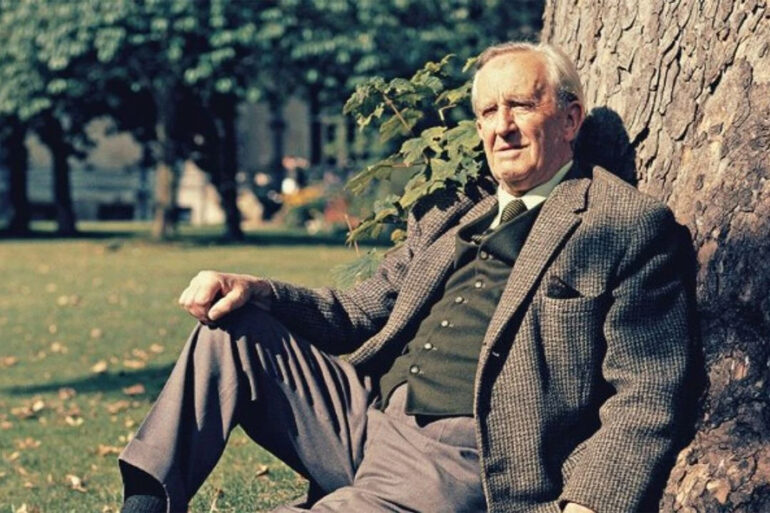 J.R.R. Tolkien 1