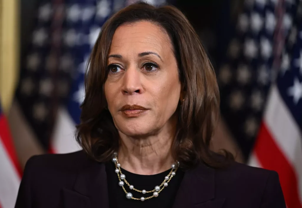 Kamala Harris 03