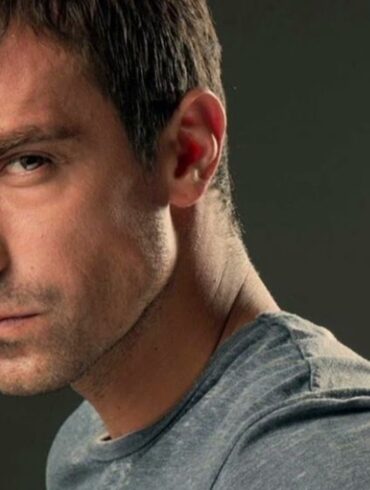 İbrahim Çelikkol, "Ayrılık da Sevdaya Dahil"in Başrolü Oldu! 22 ibrahim celikkol