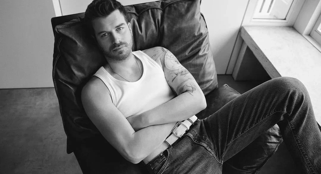 Yakışıklılığı Dillerden Düşmeyen Kıvanç Tatlıtuğ'un Kiloları Gözden Kaçmadı 29 kivanc tatlitug 09