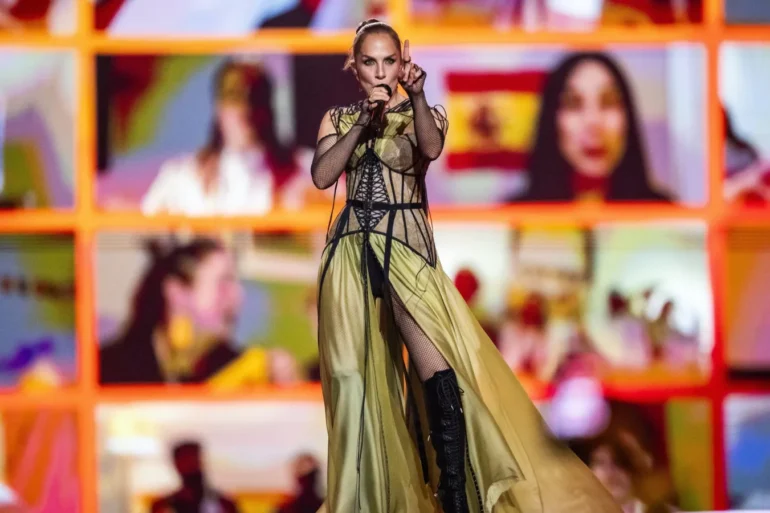 sertab erener konser