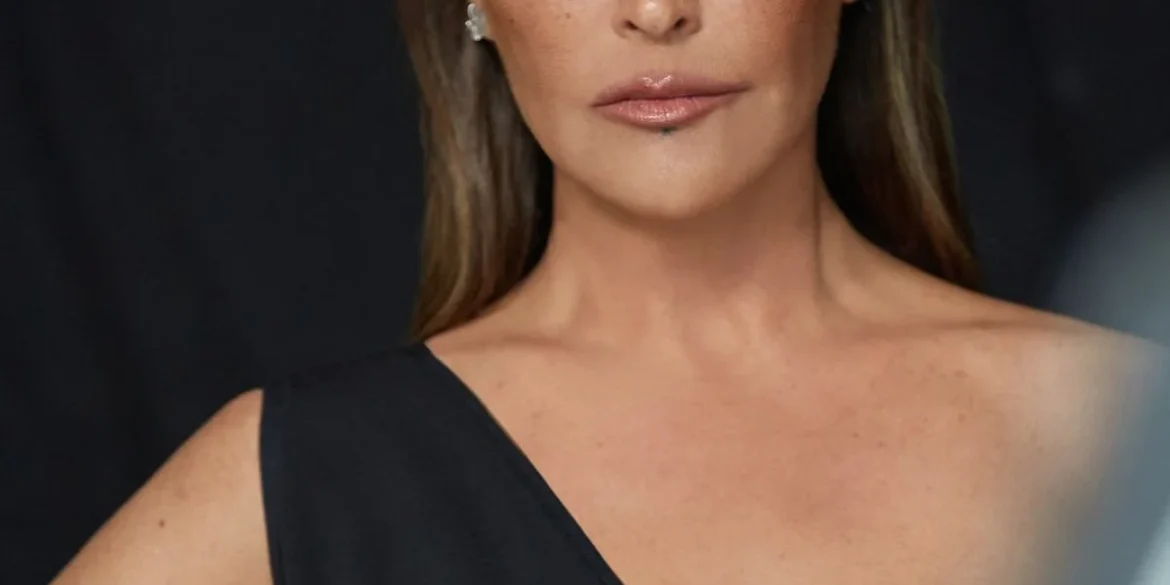 65c140d96417a618 w1200xh1492 1