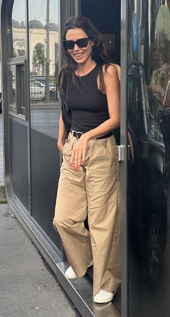 Cansu Dere'yi Utandıran Aşk Sorusu 22 cansu dere 02