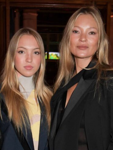 kate moss ve lila kapak