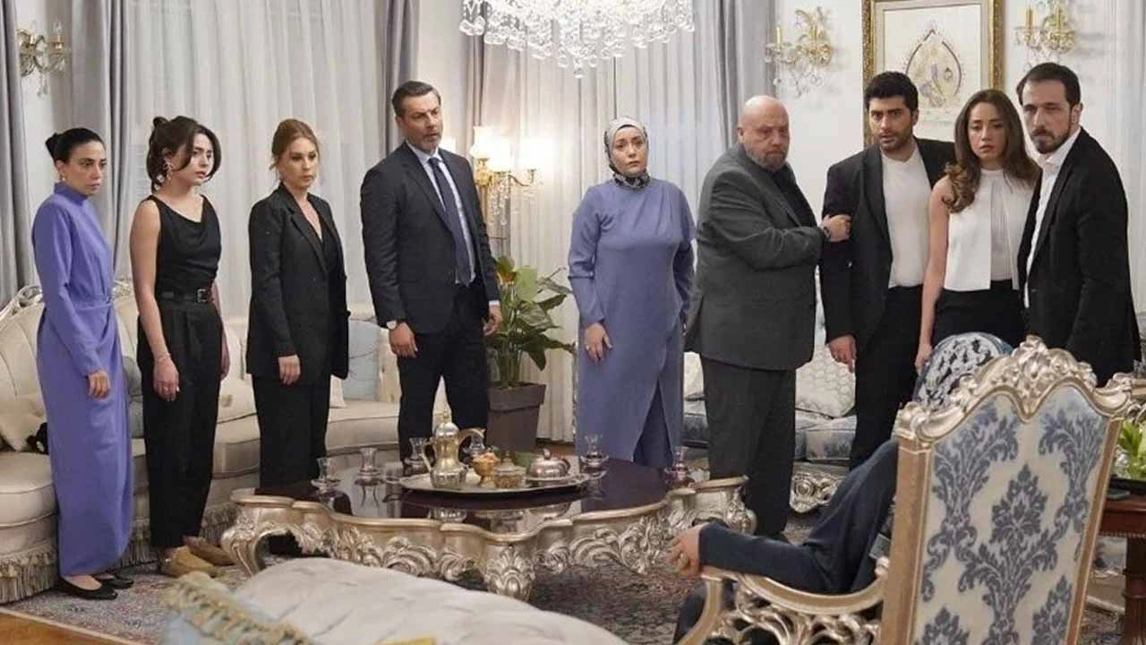 kızılcık şerbeti kapak