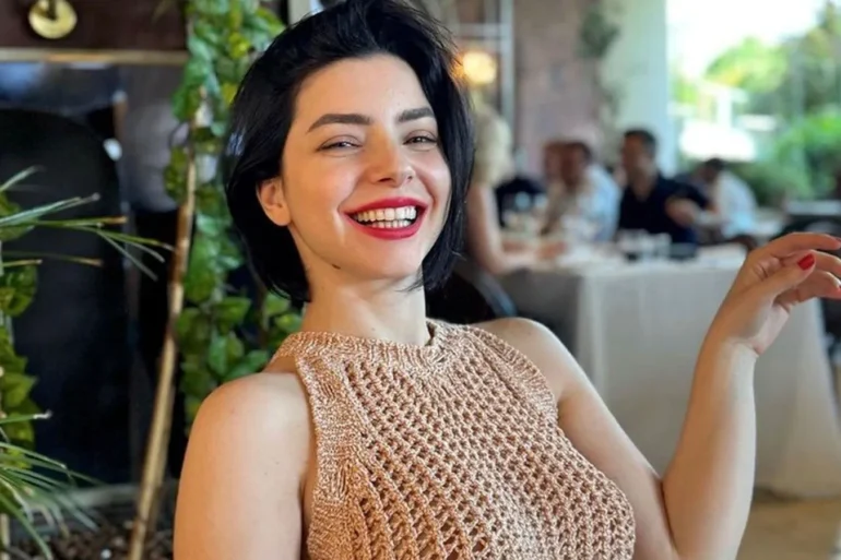 Merve Boluğur’dan Erkeklere Sert Sözler 24 merve bolugur