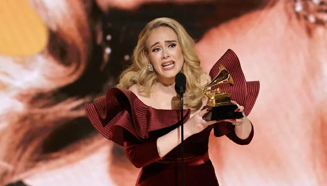 Adele'in Müziğe Ara Vereceğini Açıklaması “Gizli Planını” Gündeme Taşıdı 20 0 6pMsjw2kunX3C31N7nTw