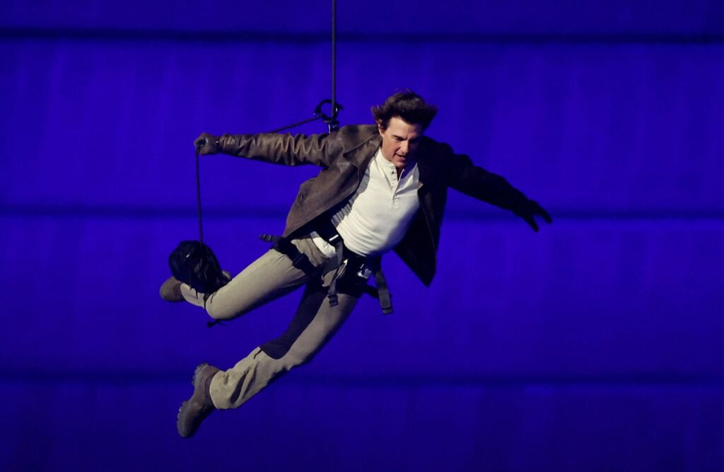 Tom Cruise, Paris Olimpiyatları'nda Ücretsiz Gösteri Yaptı Ama Bir Şartla! 22 GettyImages 2165894472 e486853bac9d4f9c9a03aa7710870efa