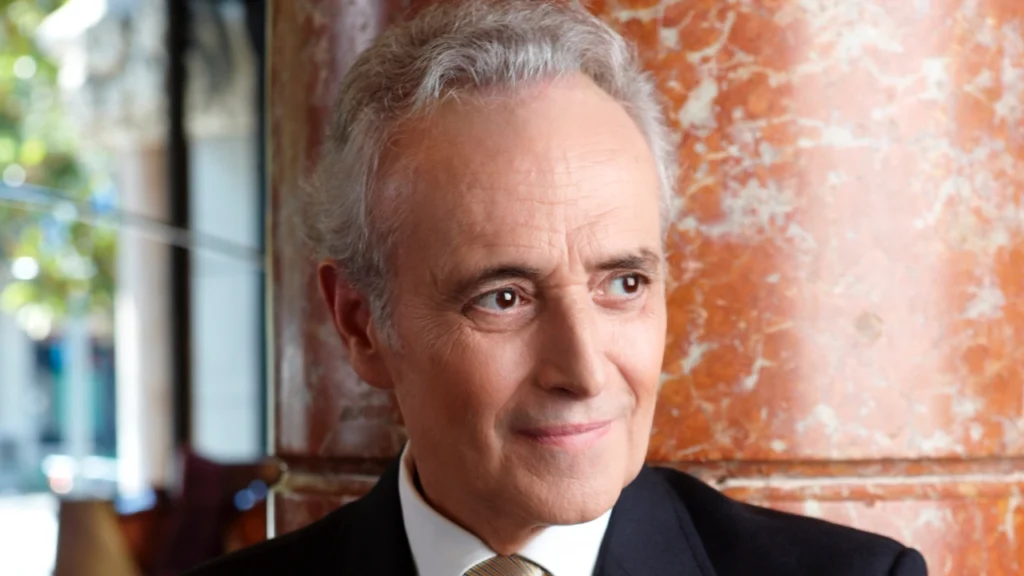jose carreras jubilesi olan the farewell tourun dunya promiyerinde 20 eylul aksami ulker spor ve etkinlik salonunda bzll