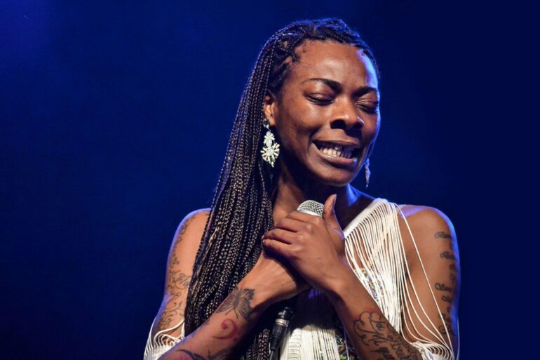 Buika'dan Türkçe Şarkı Müjdesi 24 kapak 65