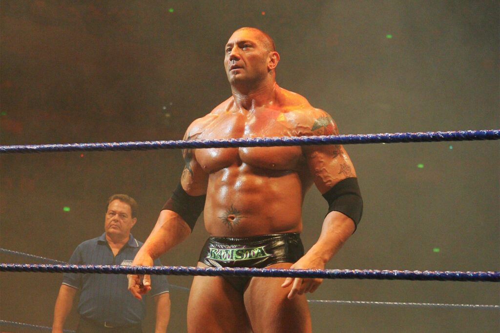 Kaslı Vücudu ile Tanınan Yıldız, Şaşırtan Bir Değişim Geçirdi 22 wwe dave bautista royal rumble