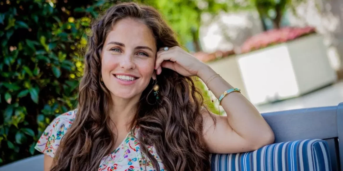 Aslı Tandoğan: “Evlendikten Sonra Çocukla Uğraşma Sporuna Döndüm” 21 kapak 53