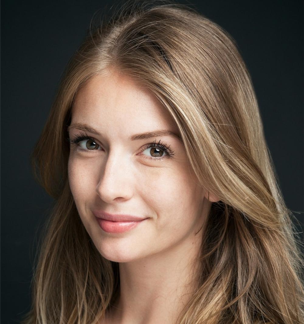 yasemin kay allen ko jpg a0795219bf83719259c6590f2ef5d2f9