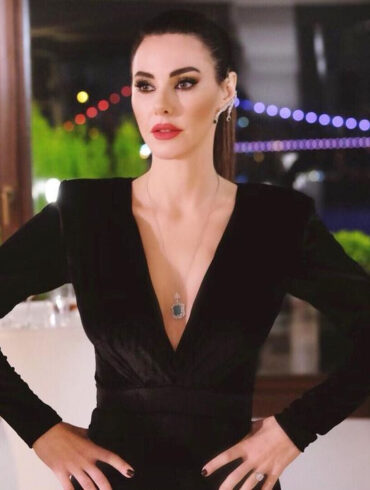 Defne Samyeli: "24 Saatte Bile Evlenebilirim" 30 Defne Samyeli