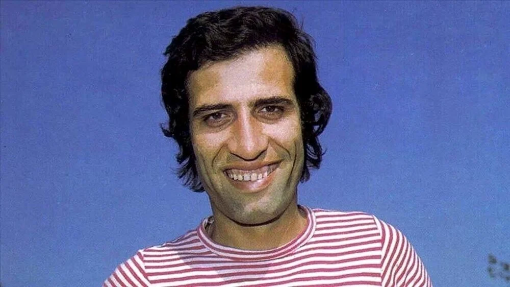 Kemal Sunal, 80. Yaşında Anılıyor: "Benim Melek Babam" 22 s66vlbC GU65aTBTeykXVw
