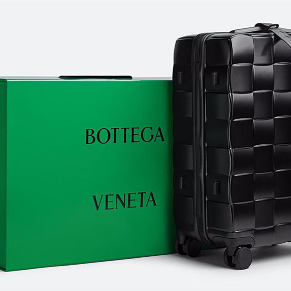 İtalyan Lüks Markası Bottega Veneta, Deri El Çantalarından İlham Alarak Yeni "Odyssey" Valizini Tanıttı 20 680 2