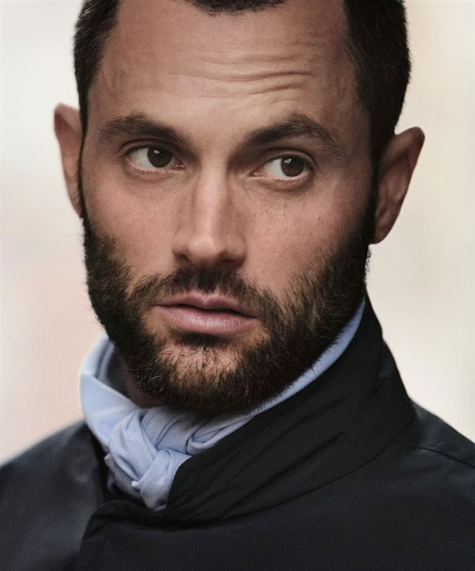 Moncler, İlkbahar 2025 Kampanyasında Penn Badgley’i Elçi Olarak Seçti 26 5 8