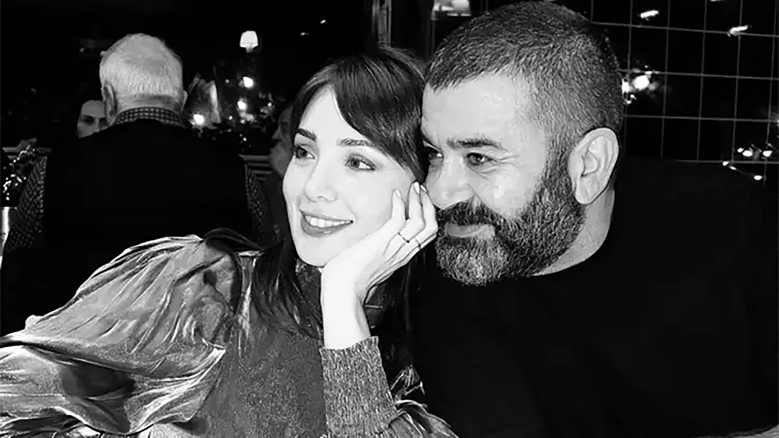 6774fee9d85d282ba635a703