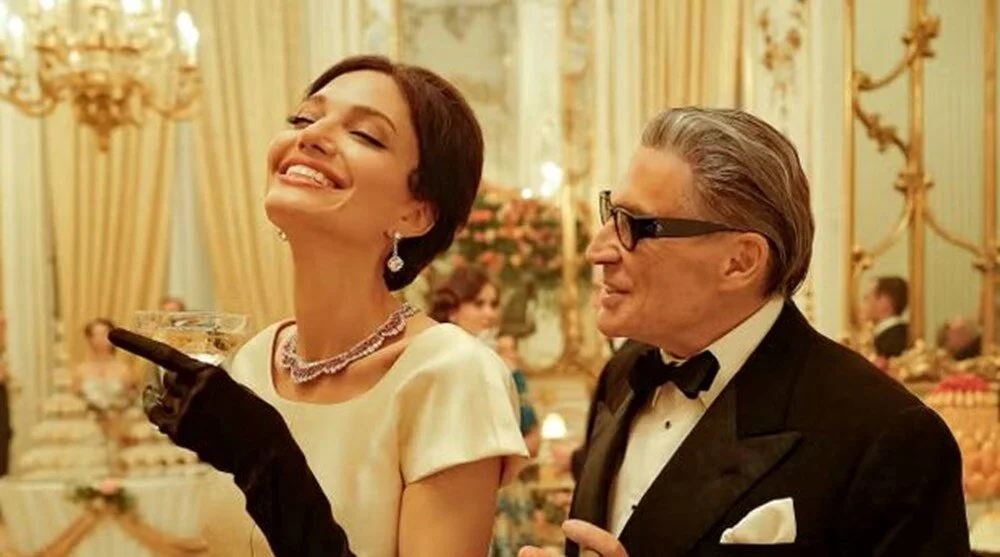 Angelina Jolie, Haluk Bilginer'e Övgüler Yağdırdı: "Rol Yaptığını Hissetmiyorsunuz" 20 O6df7jC4aUeFFSDDO8CakA