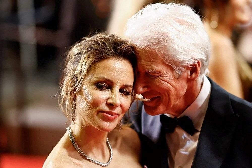 Richard Gere, Eşi İçin Amerika’yı Terk Edip İspanya’ya Taşındı 20 YZRR3FbyeE6FpNzhylop7A