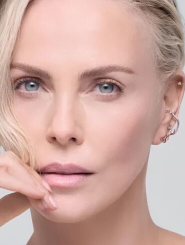 Charlize Theron, Dior Beauty'nin Capture Cilt Bakım Serisinin Yüzü Oldu! 22 kapak 47