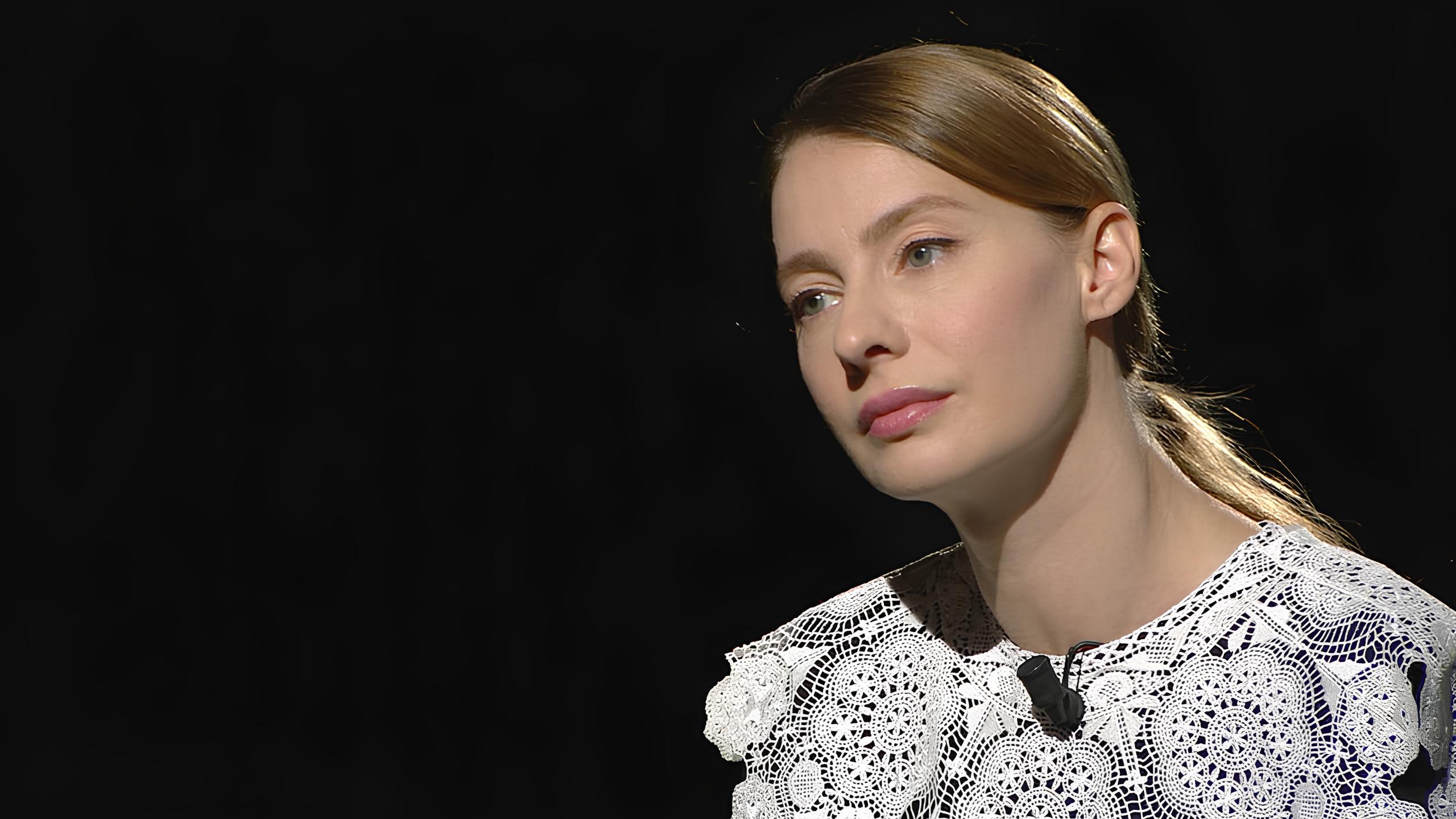 tuba-unsal-fmf-atagi-nedeniyle-hastaneye-kaldirildi