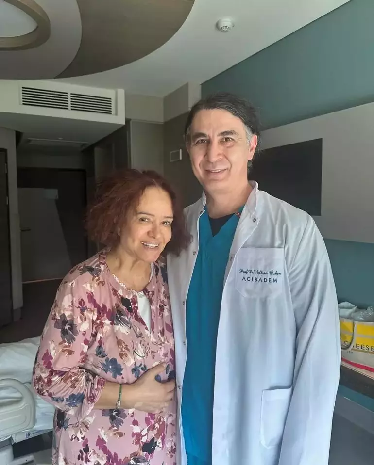 Usta Sanatçı Müjde Ar Trafik Kazası Geçirdi! Doktoru Son Durumunu Paylaştı 20 67c203875a62a54cdfebd9b1