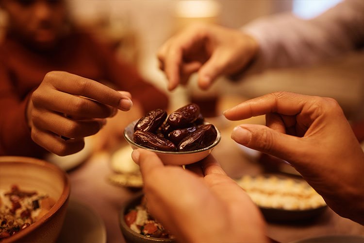 Ramazan'da Sağlıklı Beslenme: Bilimsel Gerçekler ve Pratik Öneriler 22 4