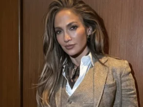 HOLLYWOOD KARIŞTI! J-Lo’dan Eski Eşinin En Yakın Arkadaşına Şaşırtıcı Hamle! Ben Affleck ÇILGINA DÖNDÜ! 24 jennifer lopez