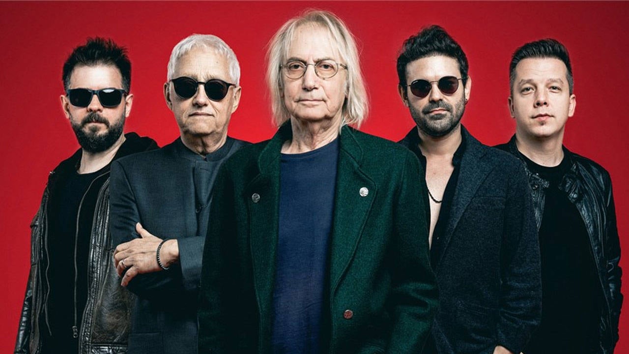 Bulutsuzluk-Ozleminin-40-Yillik-Seruveni-Belgesel-Oluyor-featured