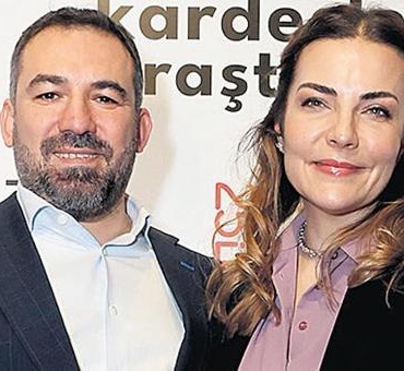 Burcu-Kara-Kadinlar-Erkekleri-Cebinden-Cikarir-featured